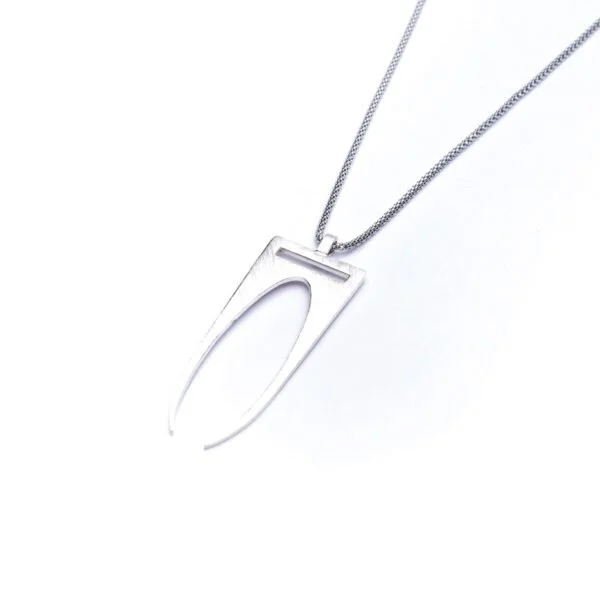 Sharp-Necklace-1-600x600.jpg