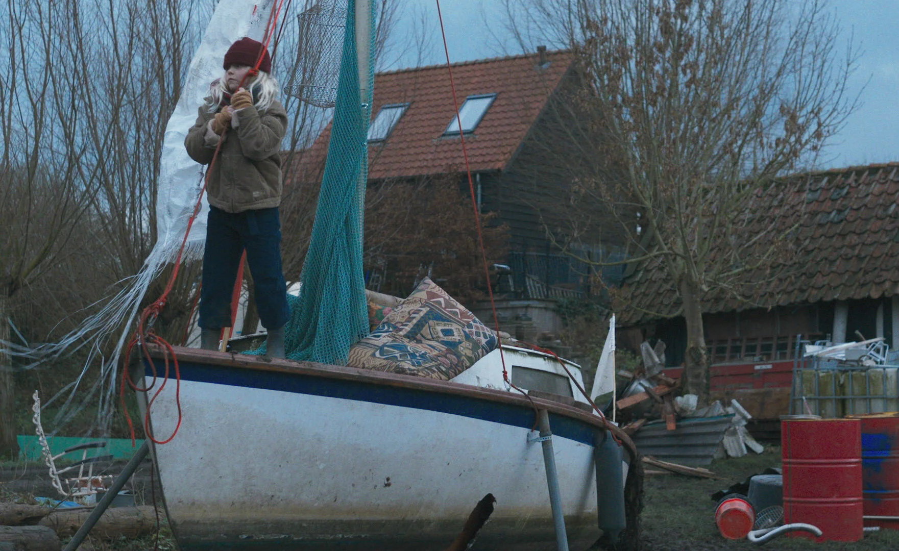 THEVDW_STILLS002_Nederlandsefilmacademie_EvaHeinsbroek.jpg