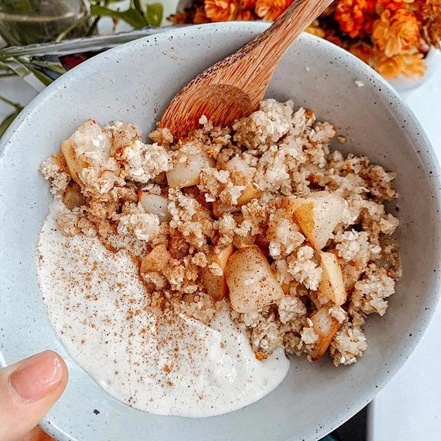 Cinnamon Pear Crumble