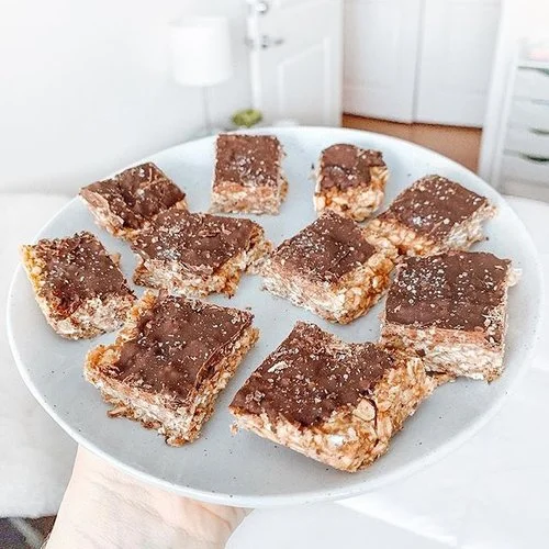 No-Bake Chocolate Banana Oat Bars