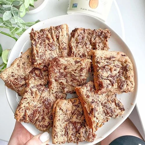 Ooey Gooey Chocolate Chunk Banana Bread Bars