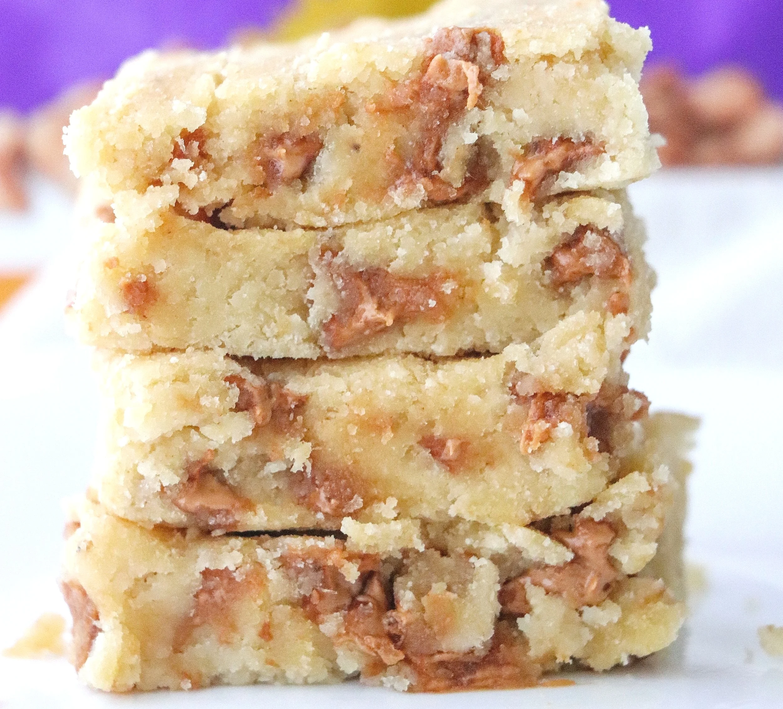 Peanut Butter Chip Banana Bars