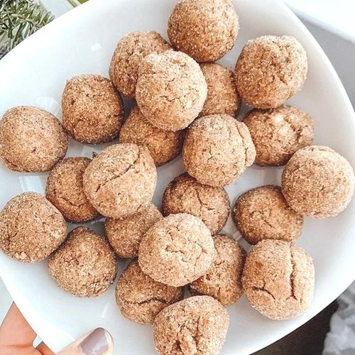 Cinnamon Banana Donut Holes