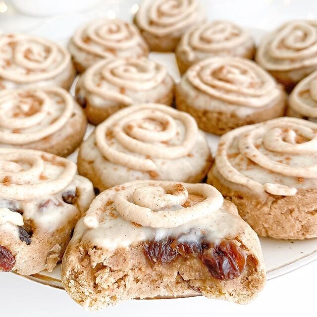 Cinnamon Raisin Cookies