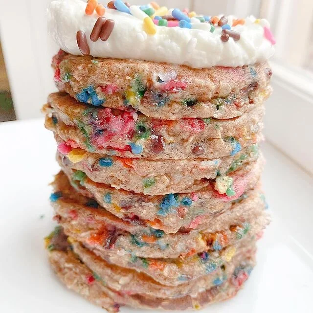 Funfetti Banana Oat Pancakes