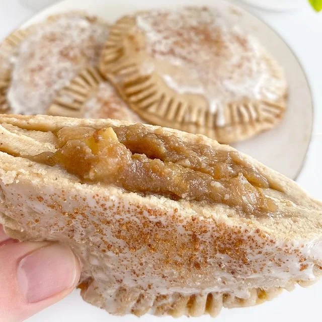 Cinnamon Pear Hand Pies