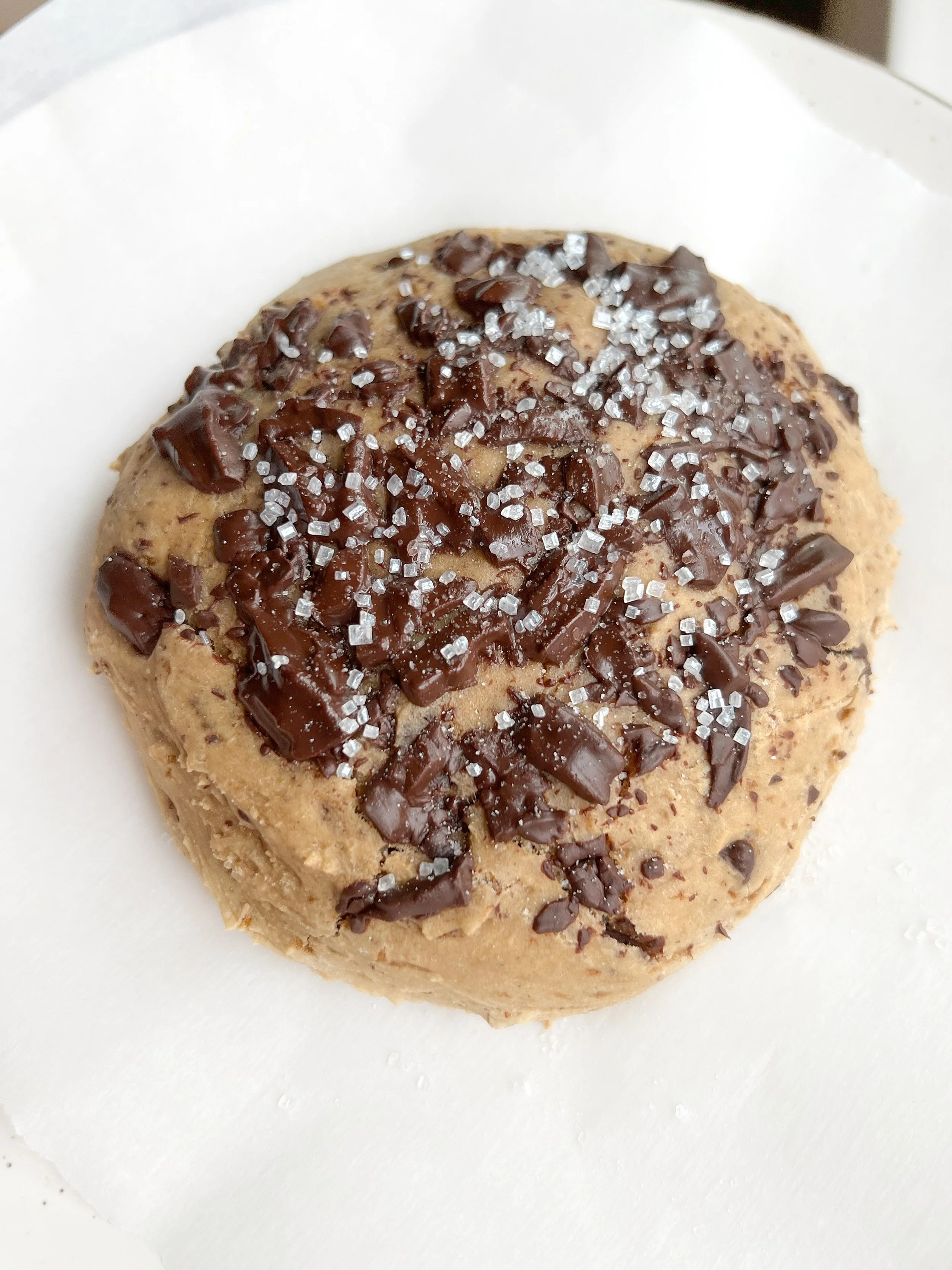 Giant Chocolate Chip Cookie