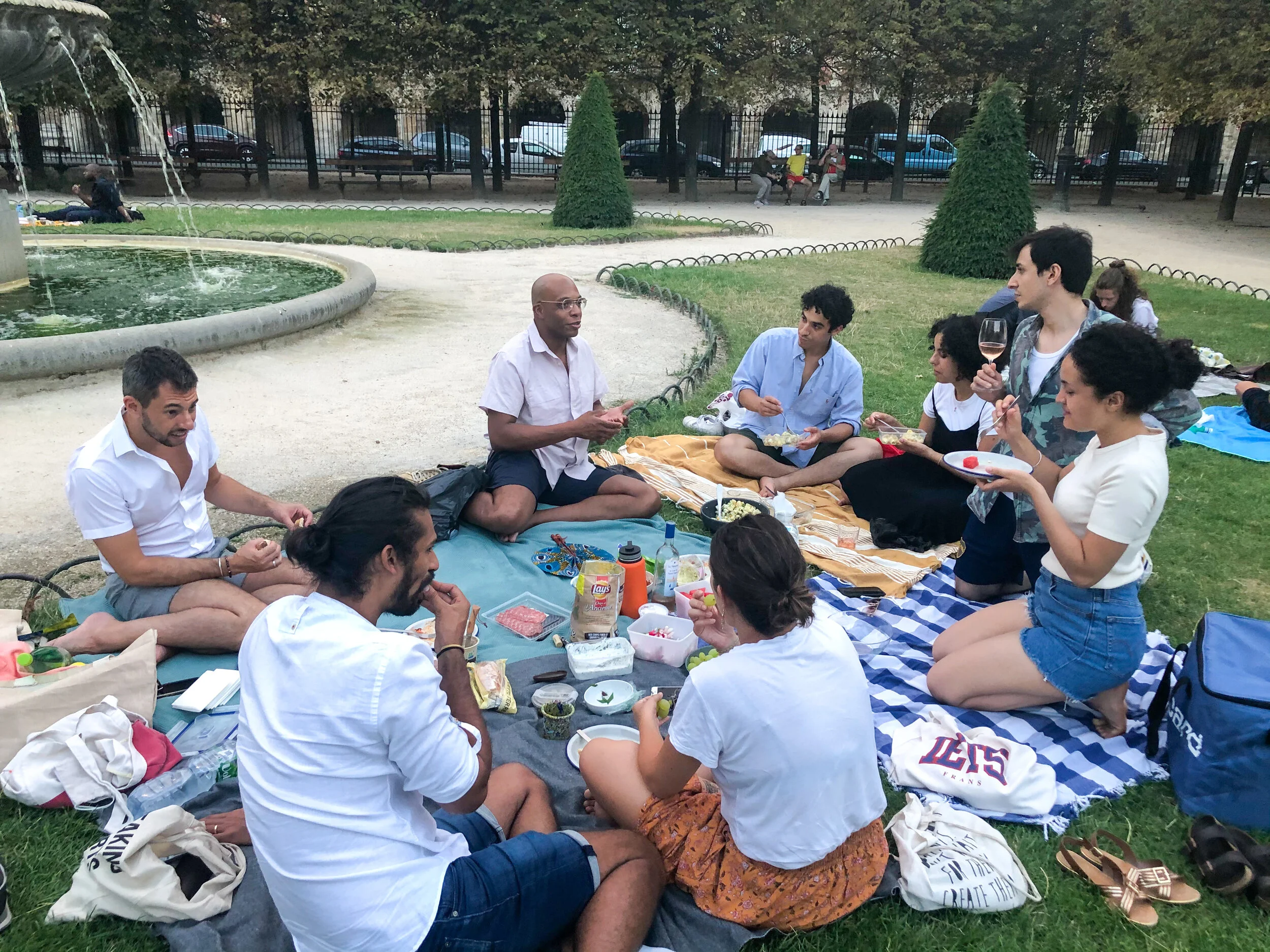 Le Pique-nique: How to Host a Chic Picnic