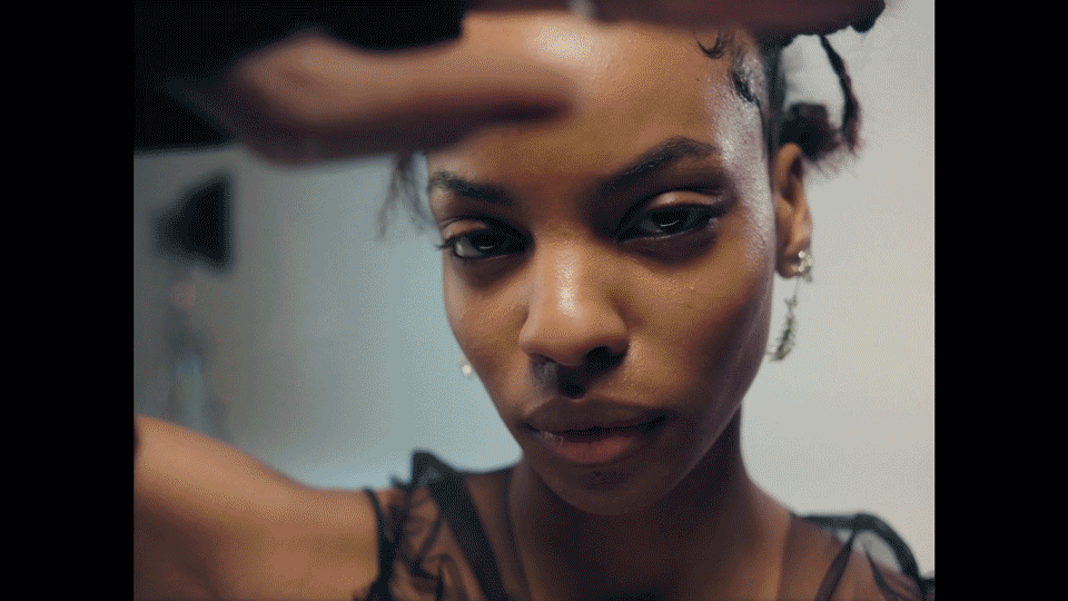 VICKY LAWTON | INSTAGRAM | WEBSITE