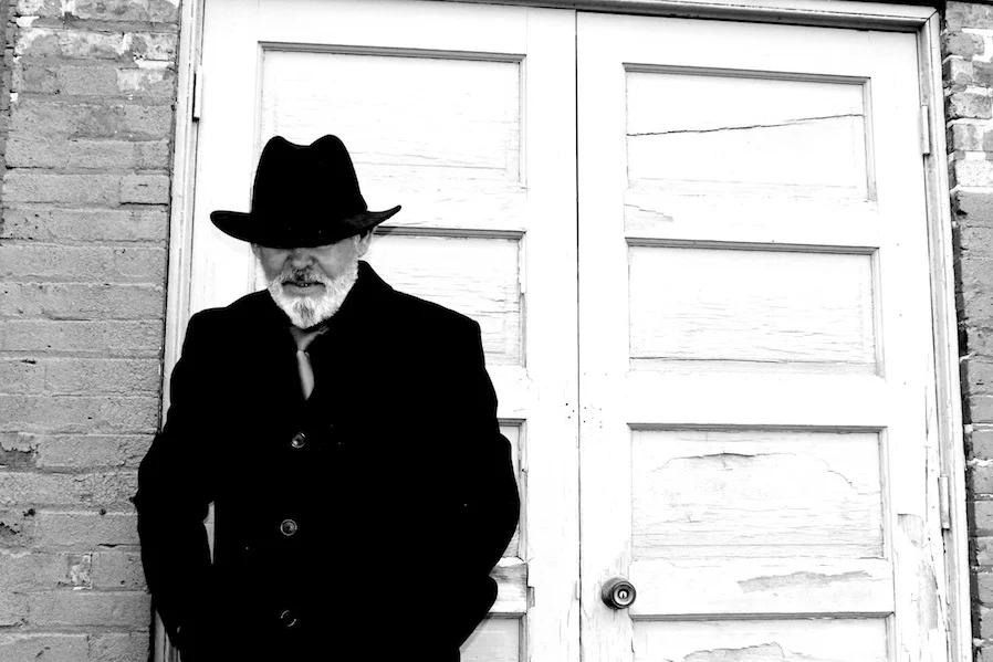Freemont John - Guitar