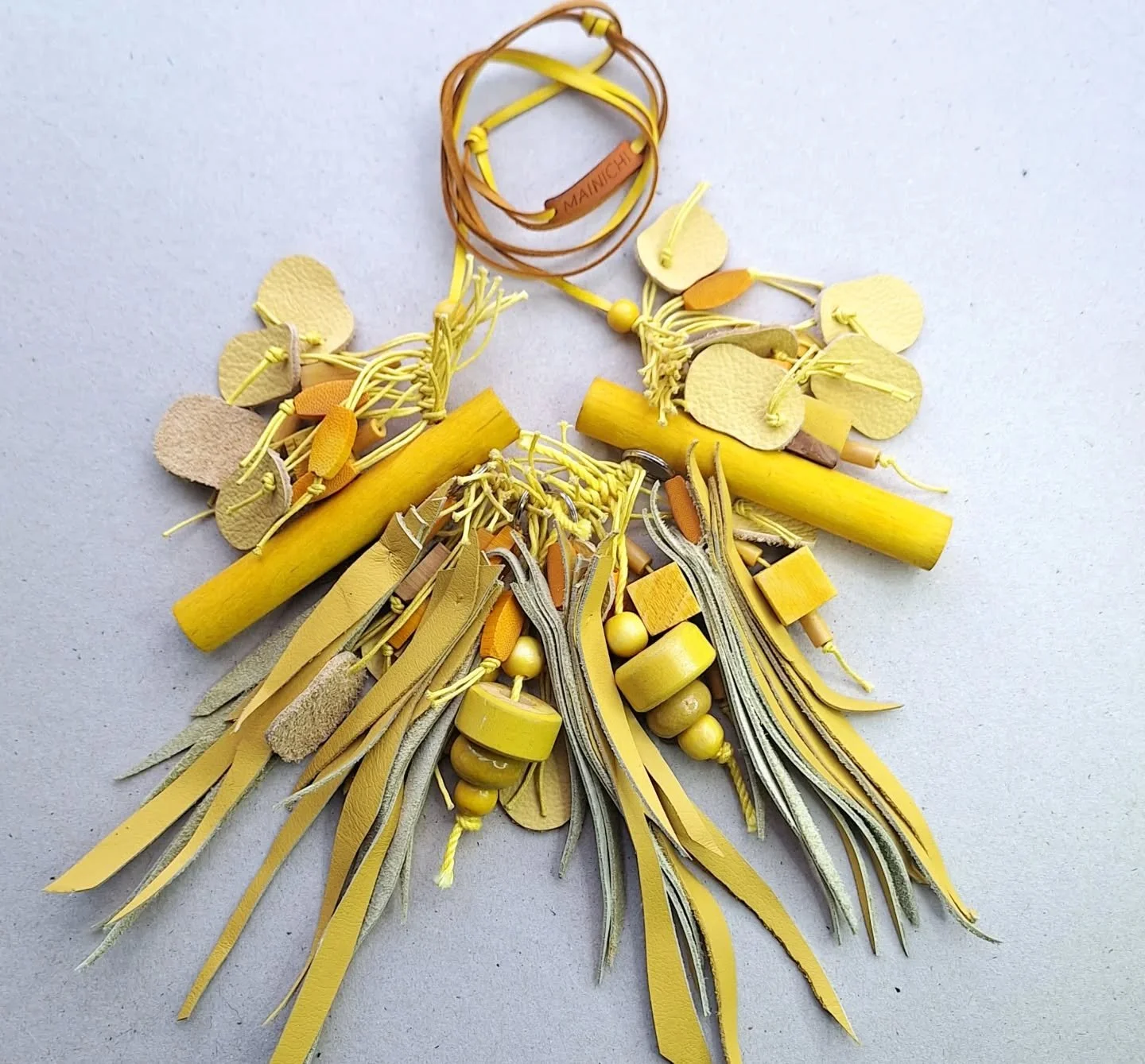 Beautiful, unique jewellery, handmade for those with a passion for sustainability and beauty in the everyday

#handmadeinaustralia #handmadejewellery #recycledjewellery #sustainablejewellery #RepurposedArt #ballaratmakers