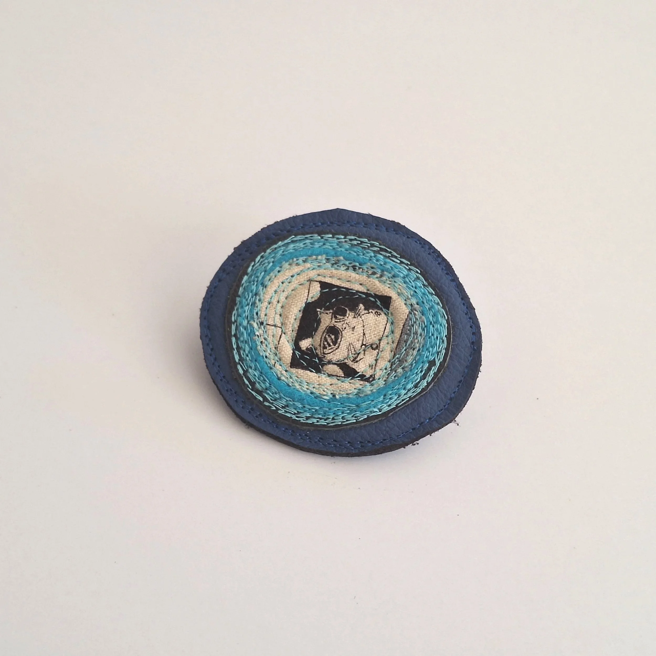 Mushi Manga Brooch | Blue