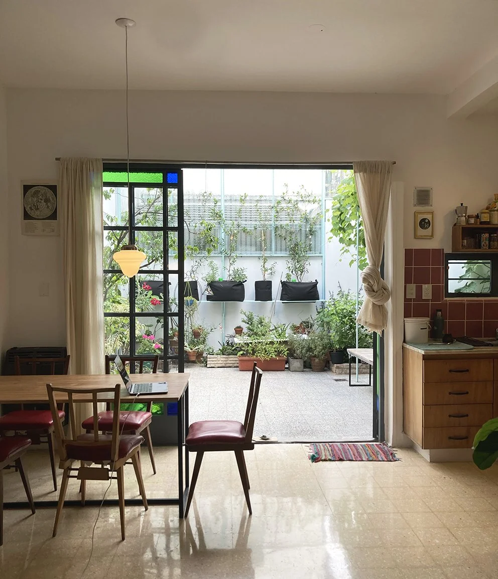 comedor y patio.jpg