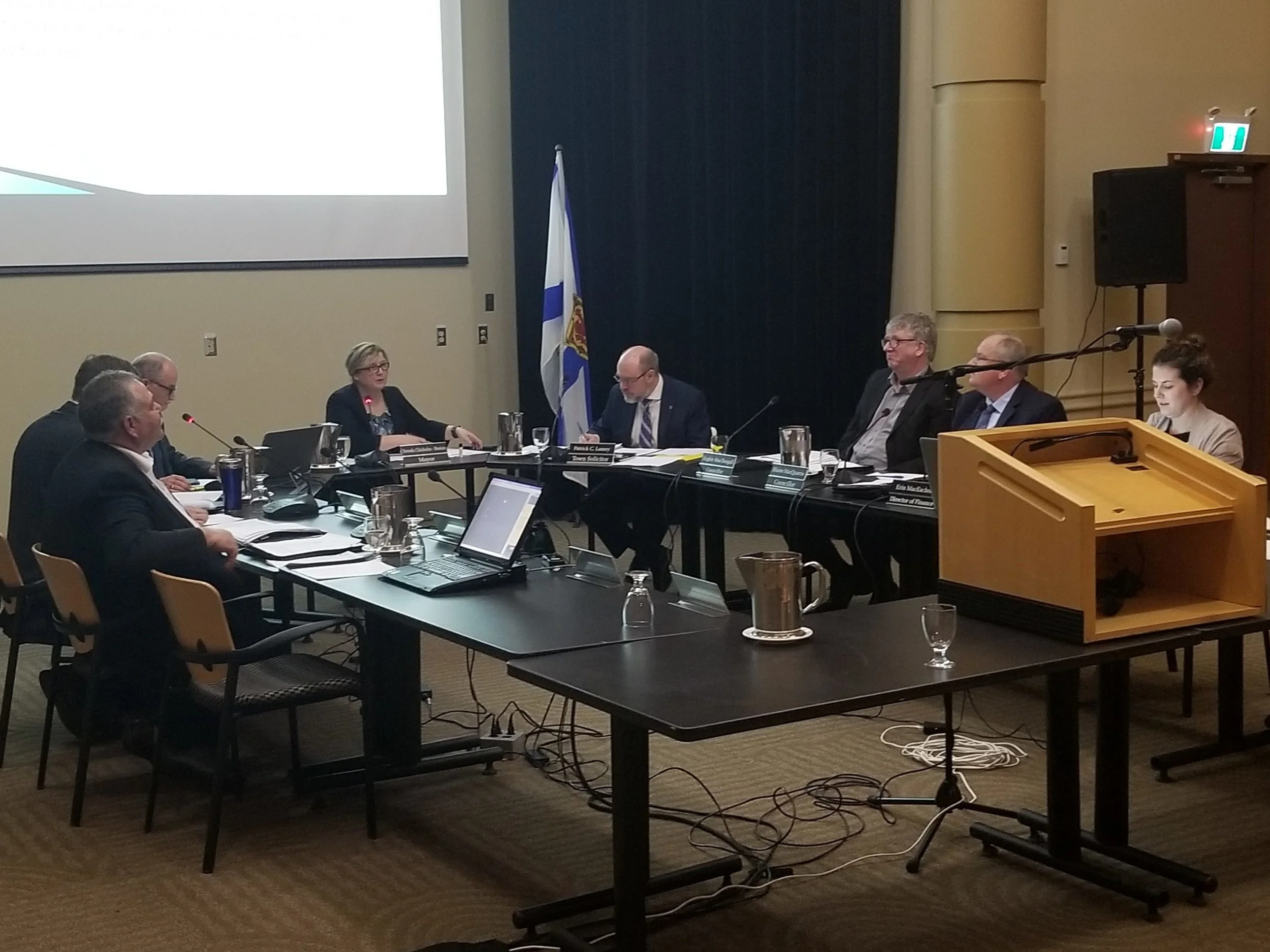 Port Hawkesbury town councillors voted