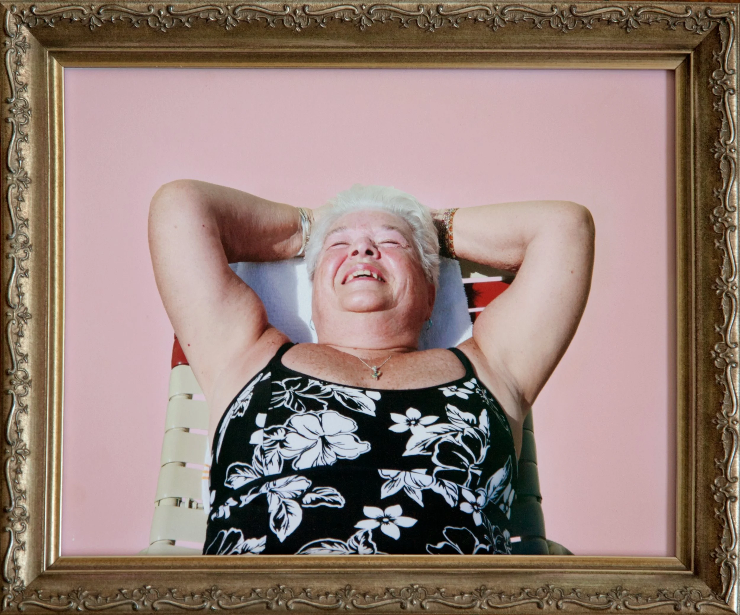 Sunbathing

 

 2011, archival pigment print (framed), w:10’’ h:8’’