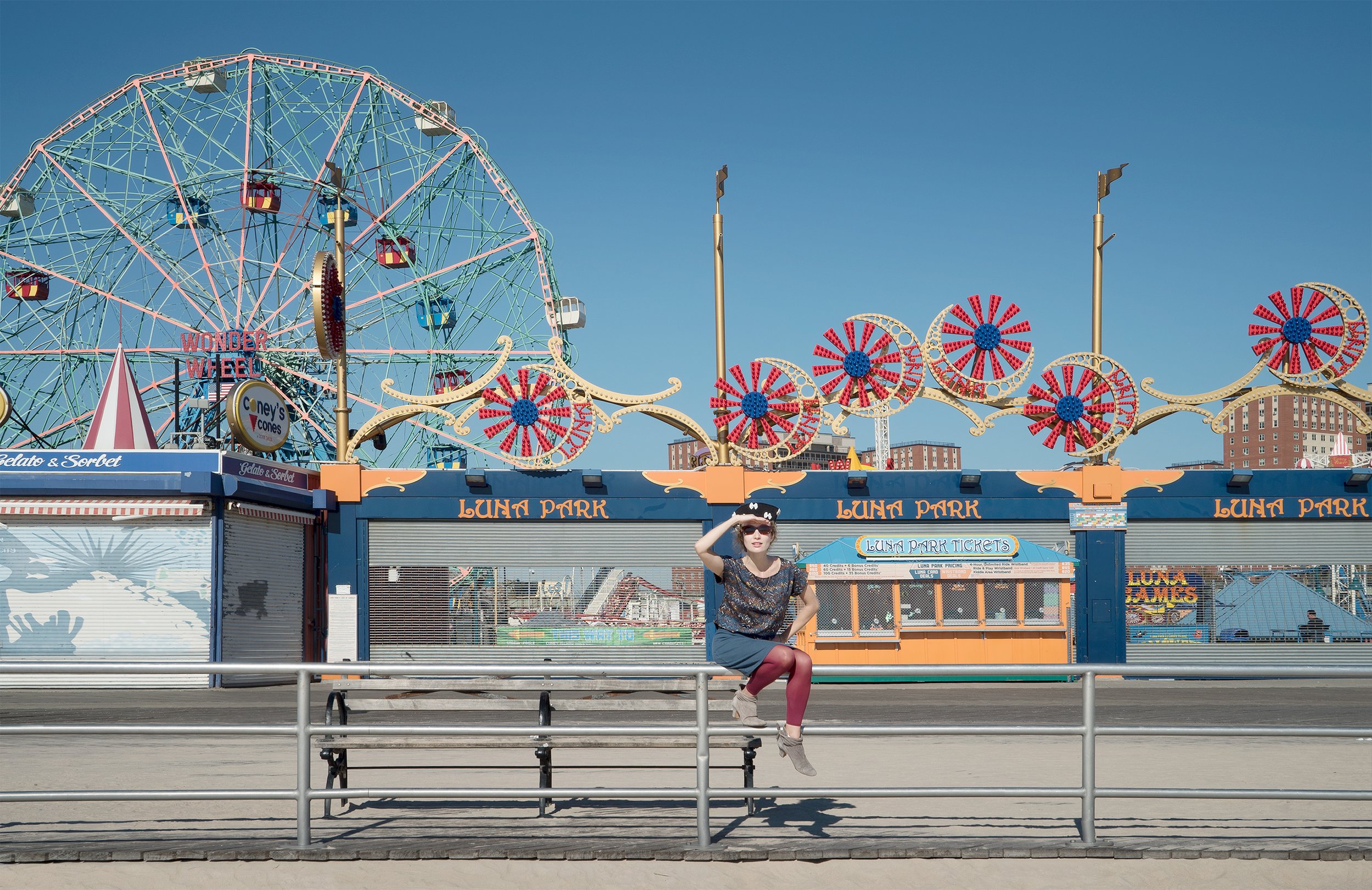 Luna Park

 

  digital photo print; 2018  