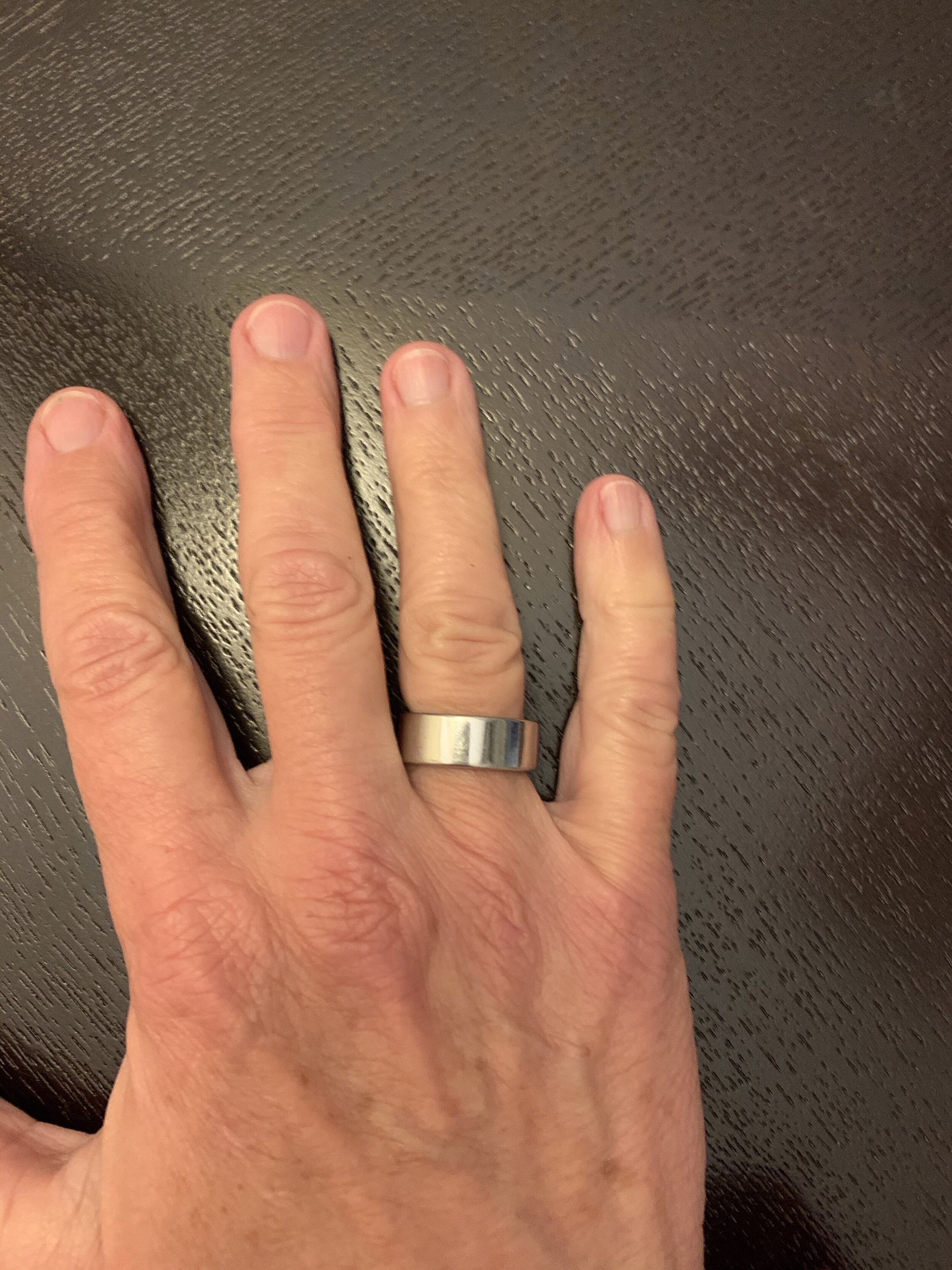 The Oura Ring Courts Female Finger-Space