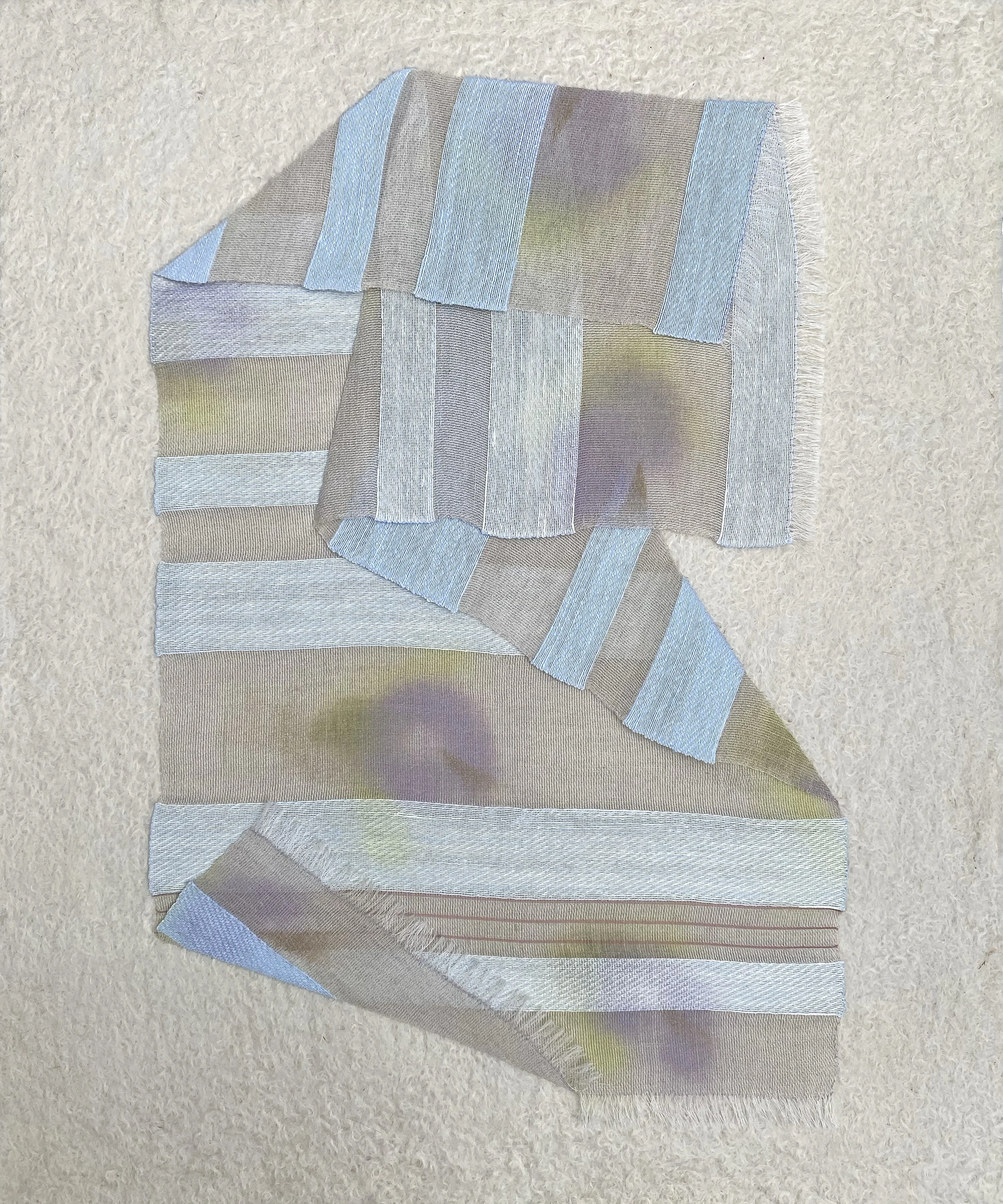 Folding vernacular: Blouse