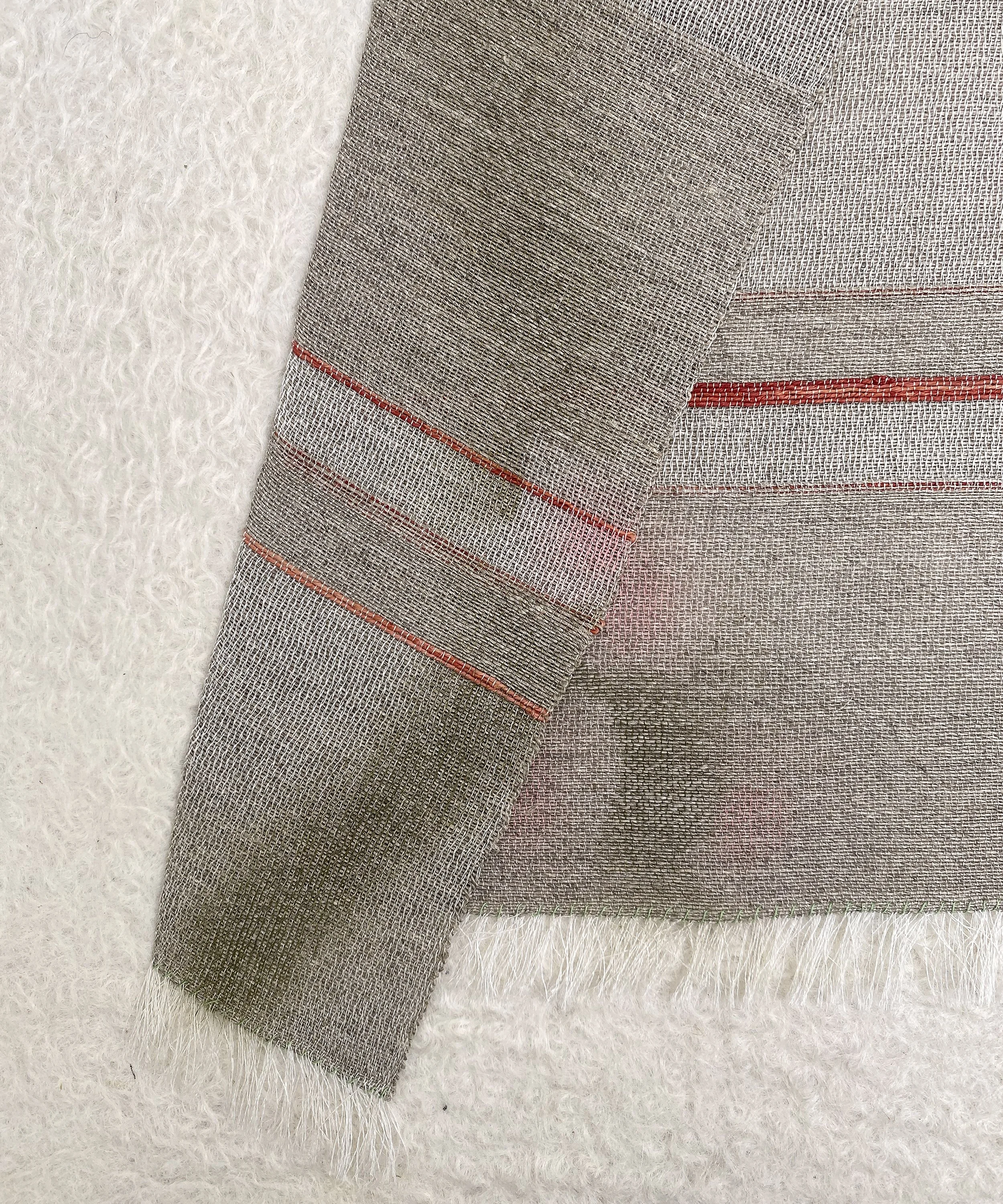 FV-Bedsheet-DETAIL-reduced-adj.jpg