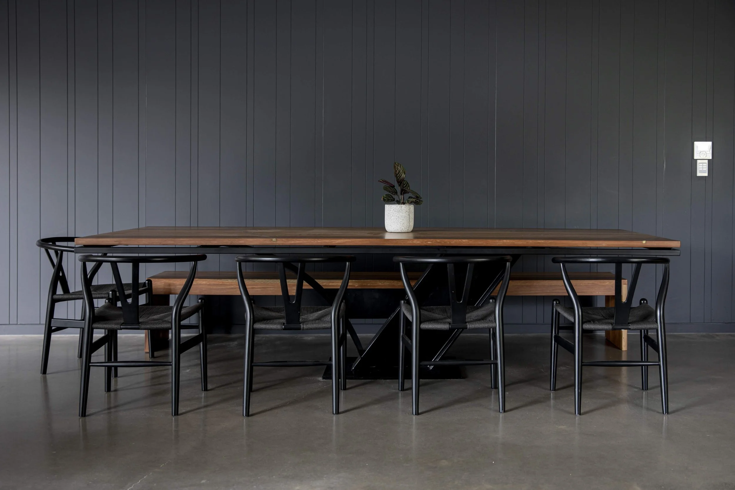 Custom Table Sunshine Coast | Local Handmade Timber Tables