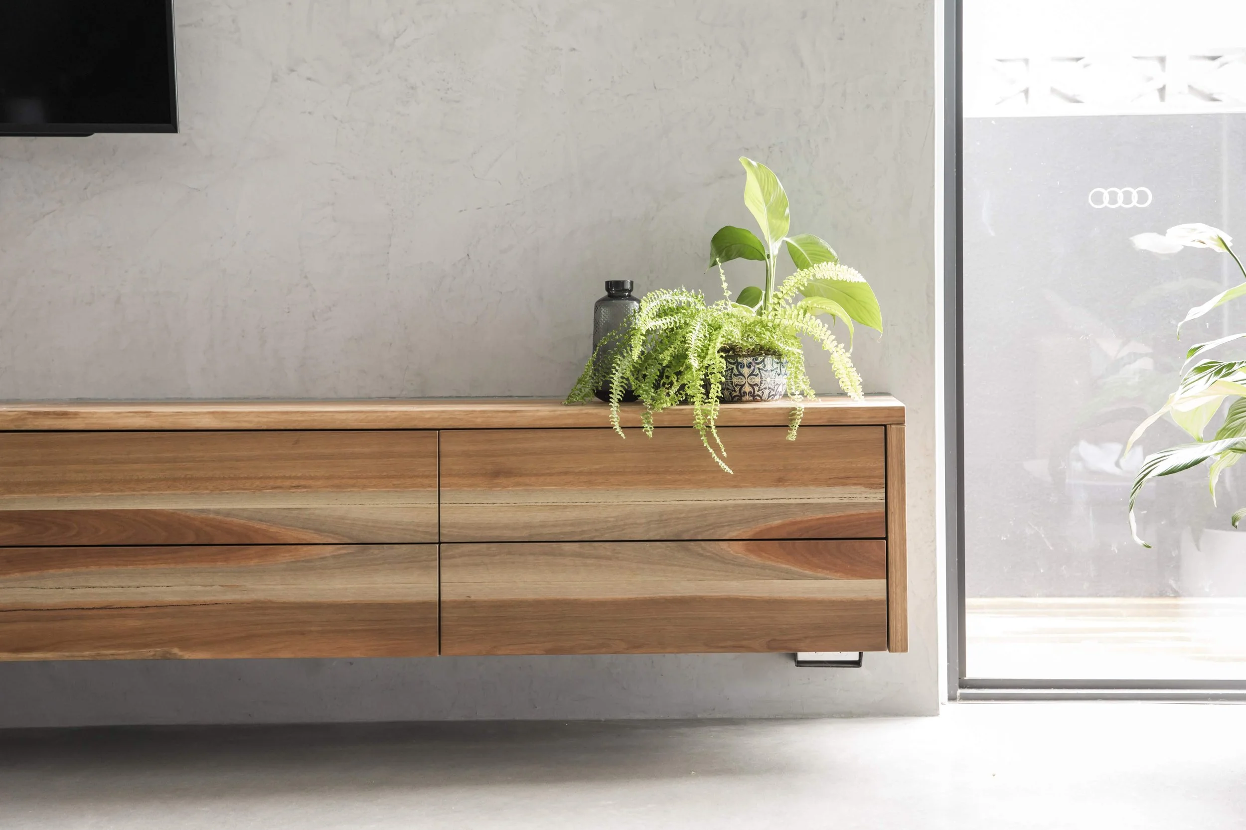 Custom Entertainment Unit Maroochydore  | Handmade Timber Furniture