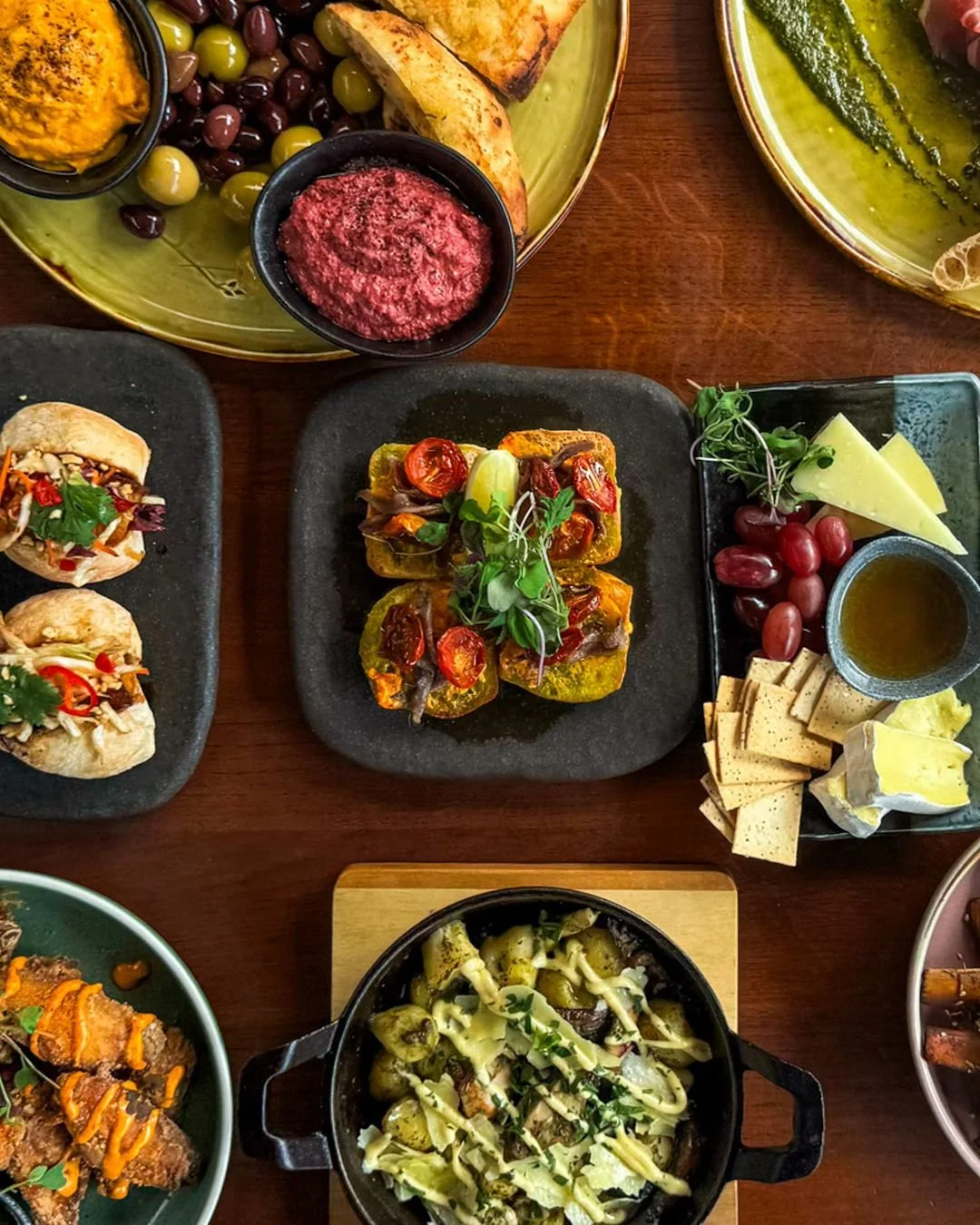 Look at this feast&hellip; your weekend plans are calling. 🍽️
It&rsquo;s the season for friends, cheers, and end of year catch ups. Enjoy a little celebration, big or small.

Sip cocktails with small plates, or share charcuterie, cheese, dips and wi