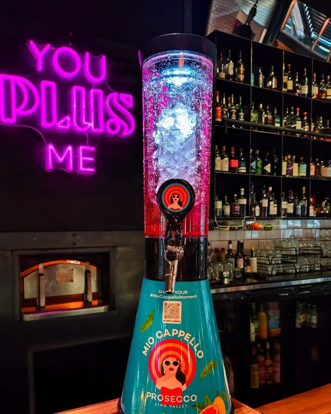 Sharing is better with a little sparkle ✨
Try our Mio Cappello Towers by the river.
Three refreshing flavours, made to pour, share and savour the moment.

🍓 Strawberry Spritz Tower
A little sweet and a little cheeky. Perfect for that friend who alwa