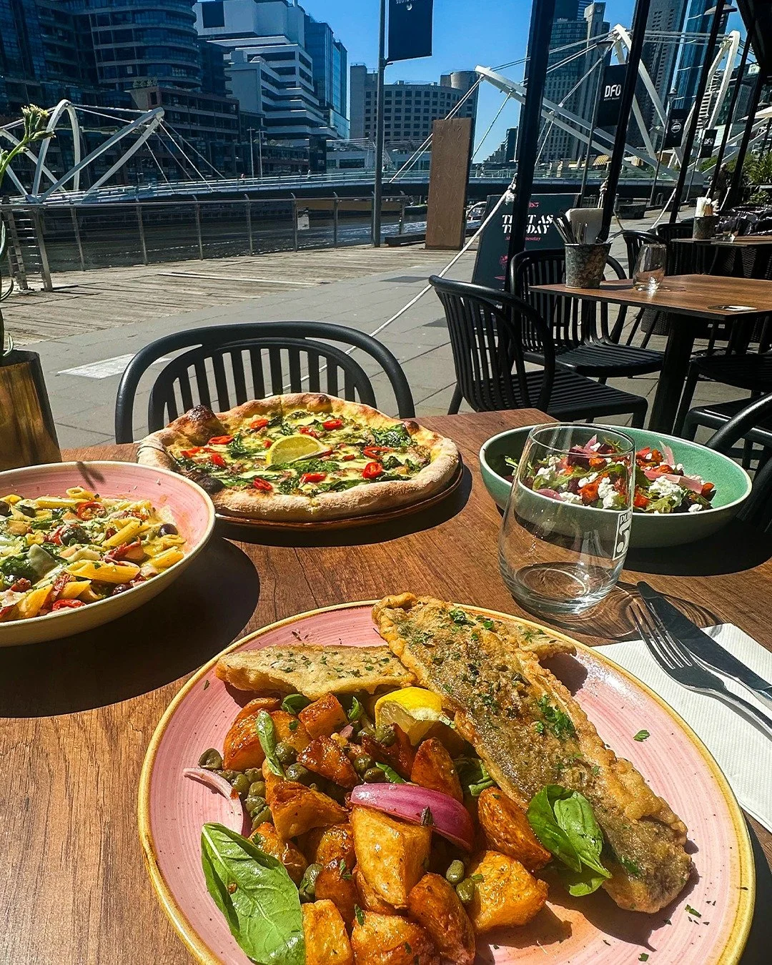 Easy plans this week 👀

Weekly specials, good food, riverside views.

See you soon.