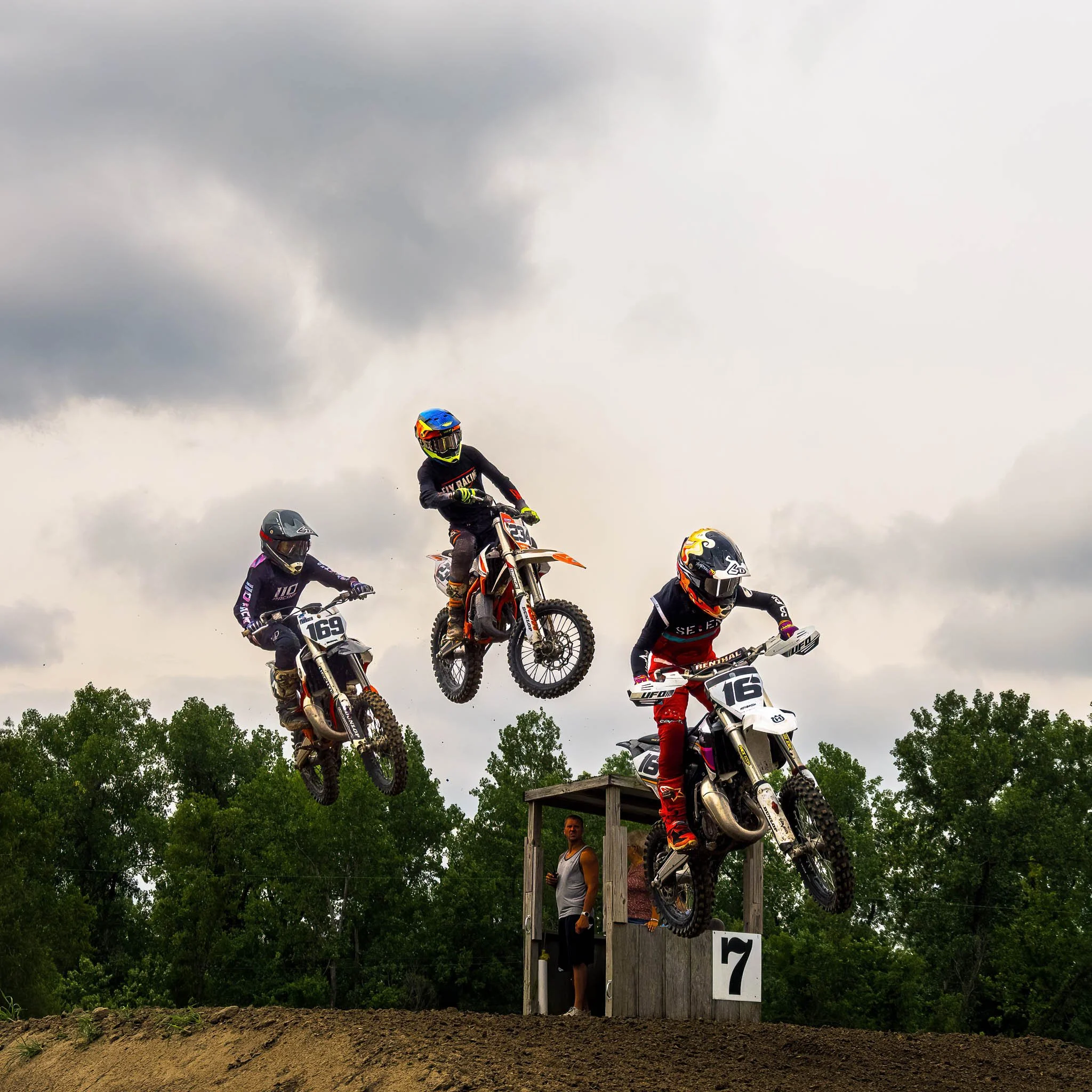 07082023_ArchViewMotoX-2201-Edit-Edit.jpg