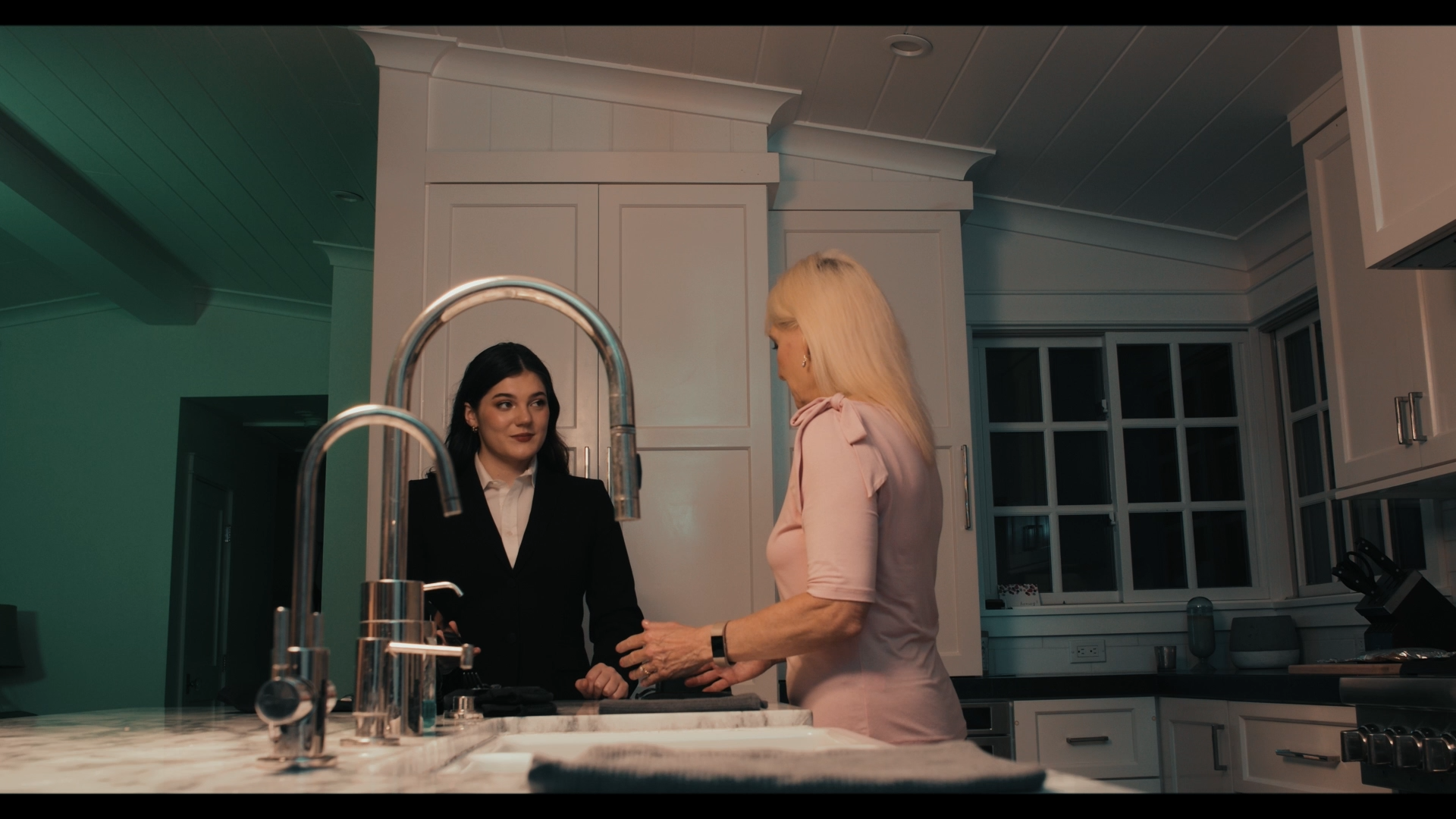 Cut Bait Color + Sound Mix 1.mp4.00_06_09_07.Still012.png