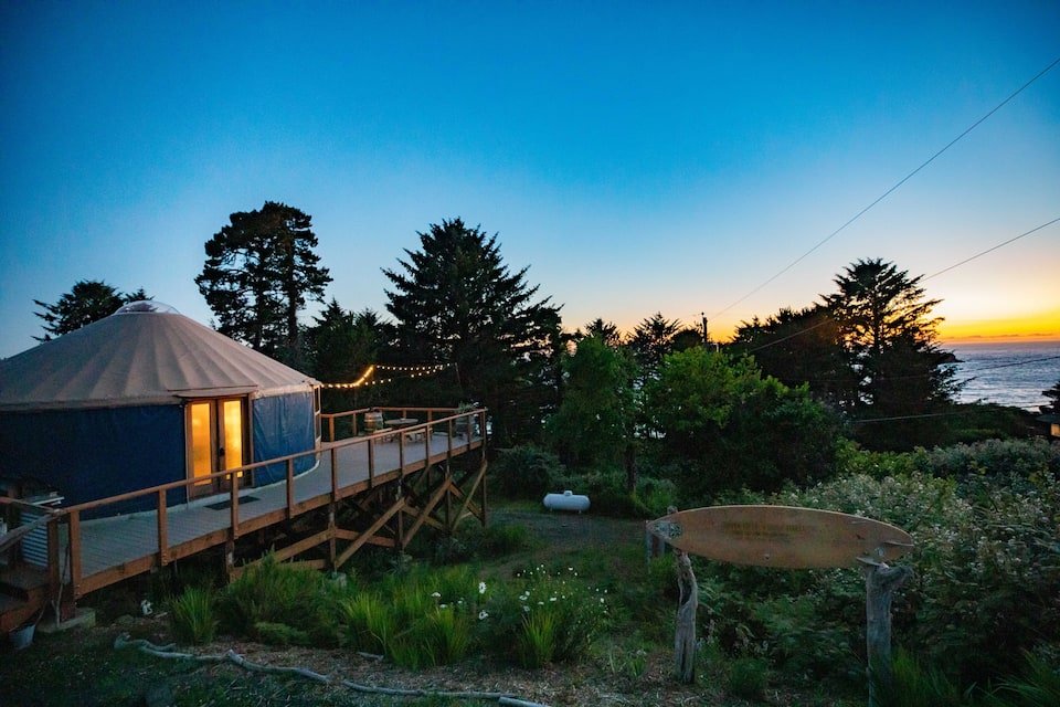  Hang loose at this  ocean view yurt  located right on the Pacific! This fully equipped yurt is the perfect escape for surfers and whale watchers excited to experience the Oregon coast.    Typical starting price: $155    Location: Otter Rock, Oregon 