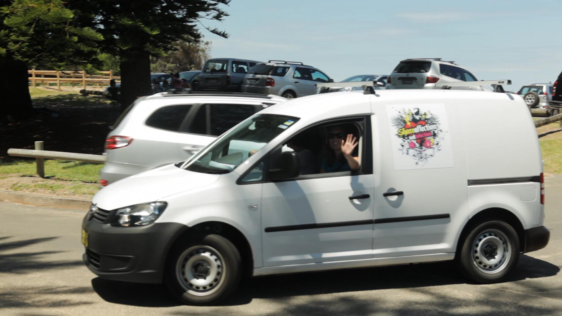 Wave goodbye caddy.png