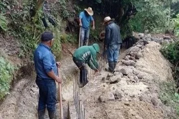 Phase 1: Construction of pump house curtain wall