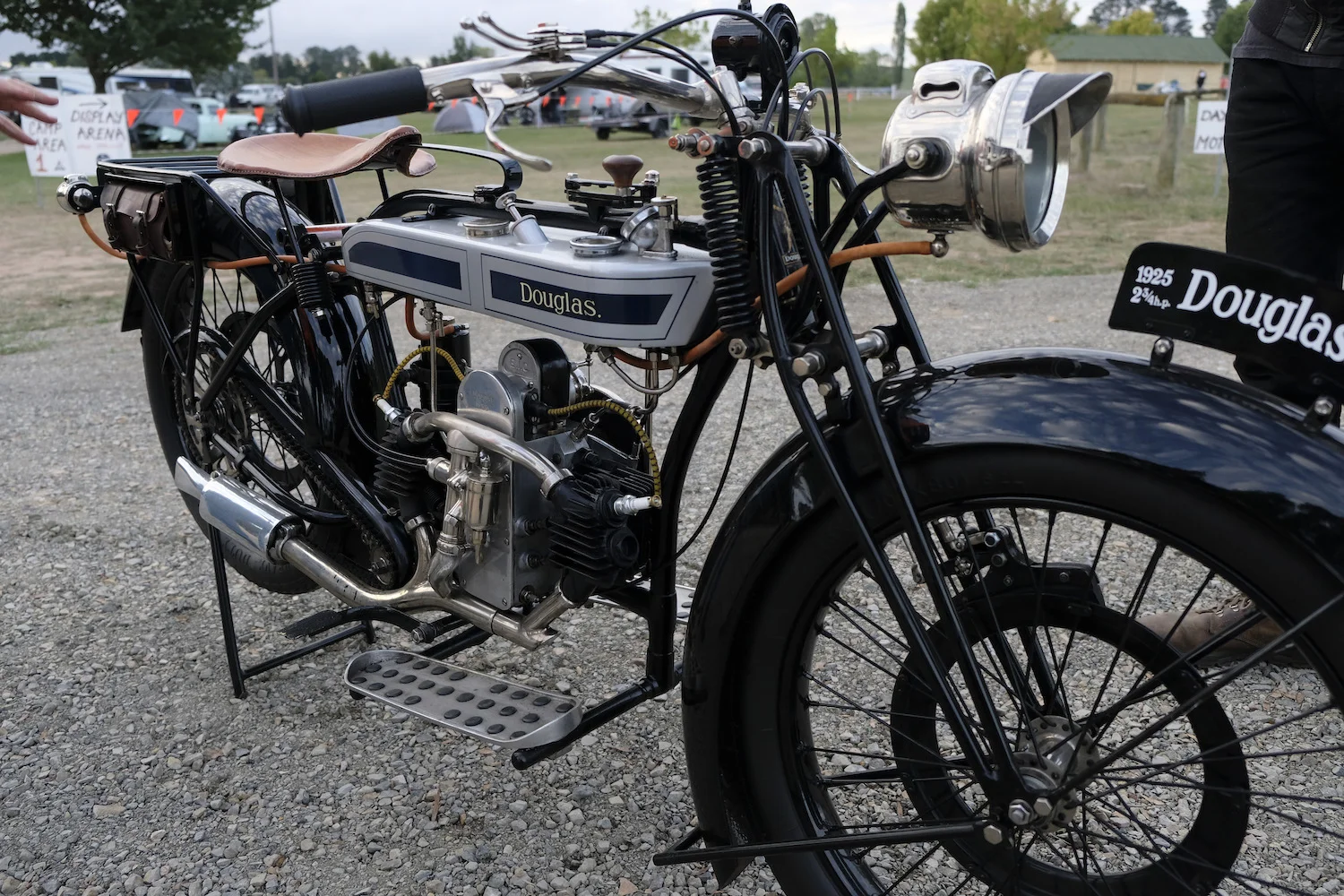 the machine show - damien drew0082.JPG