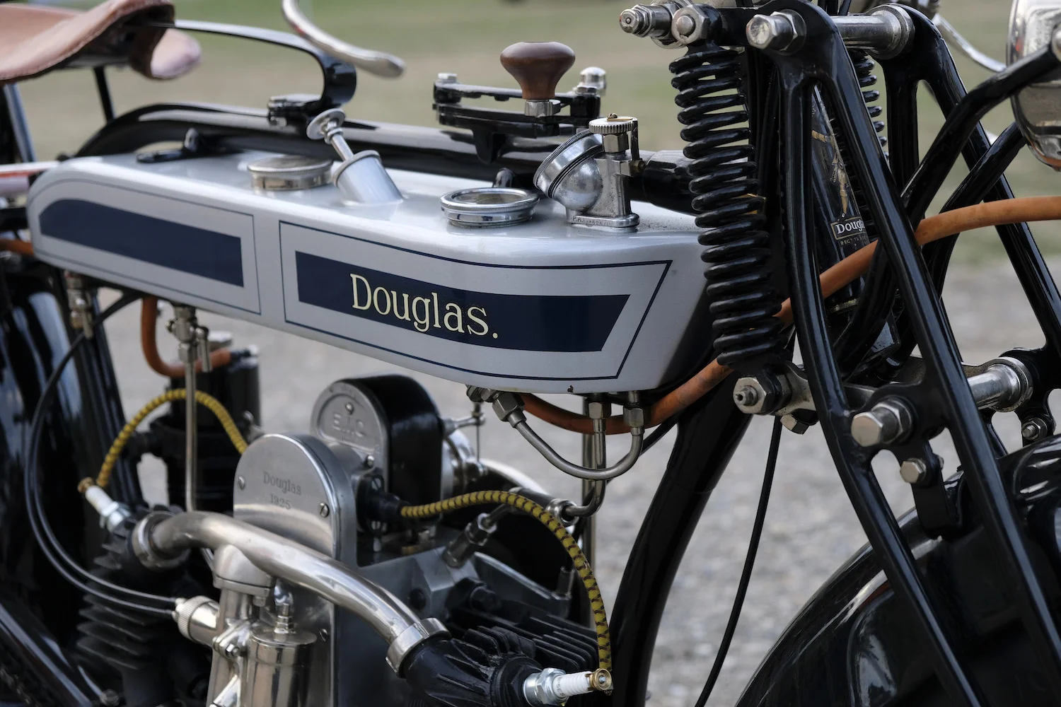 the machine show - damien drew0083.JPG