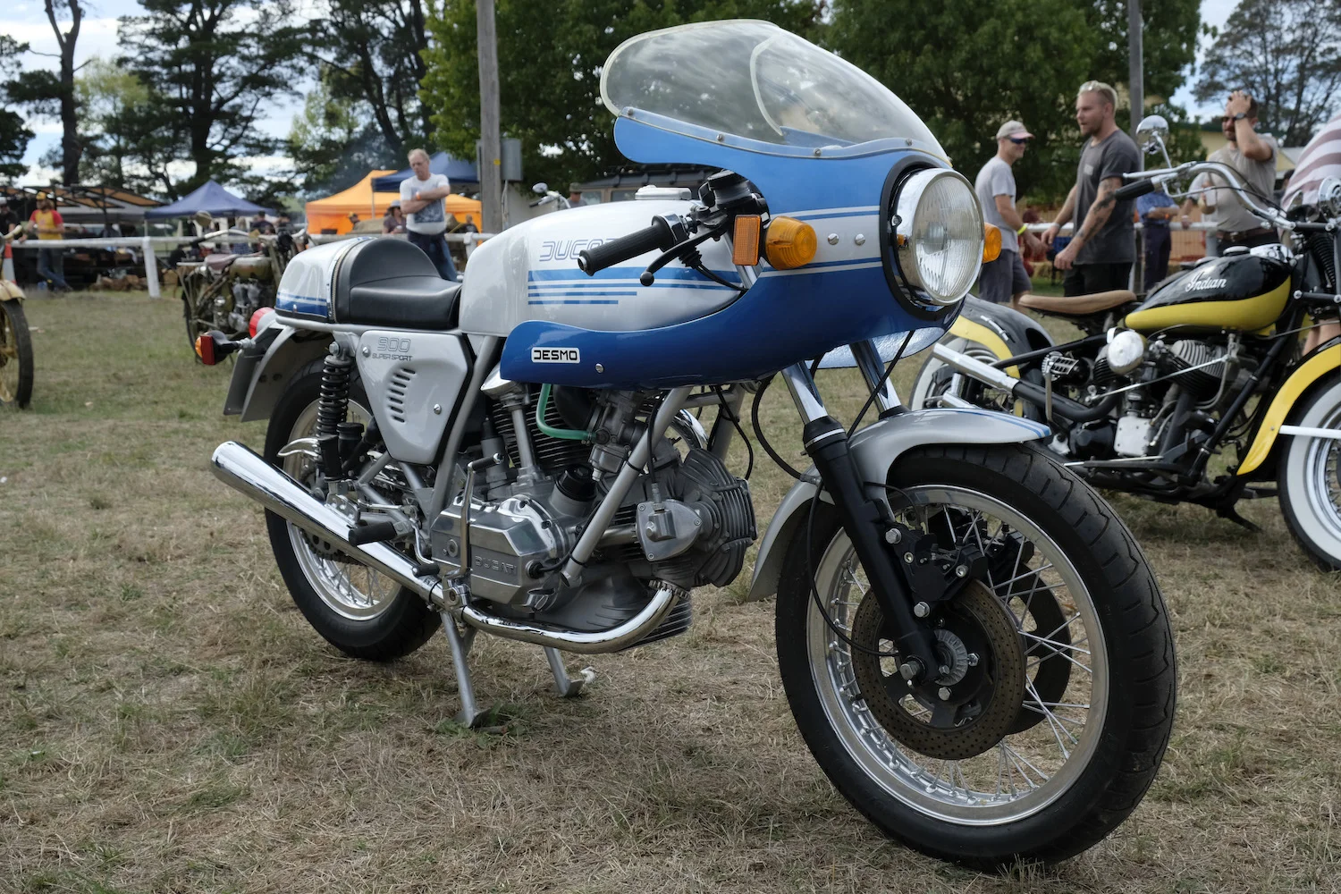 the machine show - damien drew0146.JPG