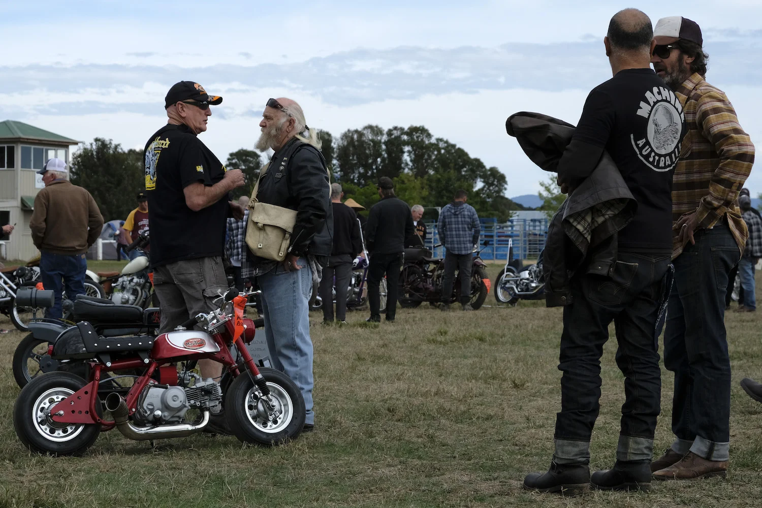 the machine show - damien drew0172.JPG