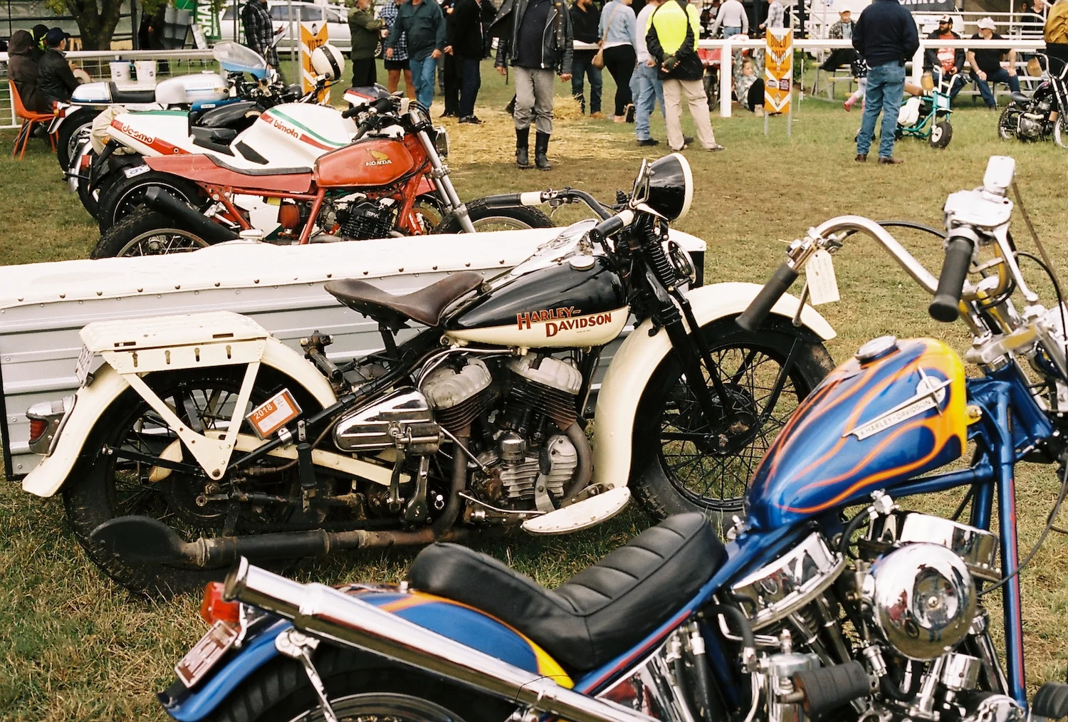 the machine show - bjorn johnston-R1-26-27.JPG