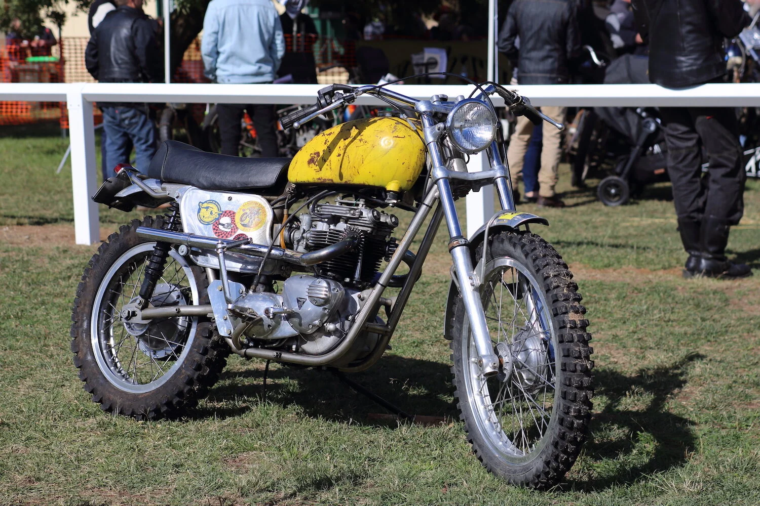 MS68 - roger chambers - the machine show.JPG