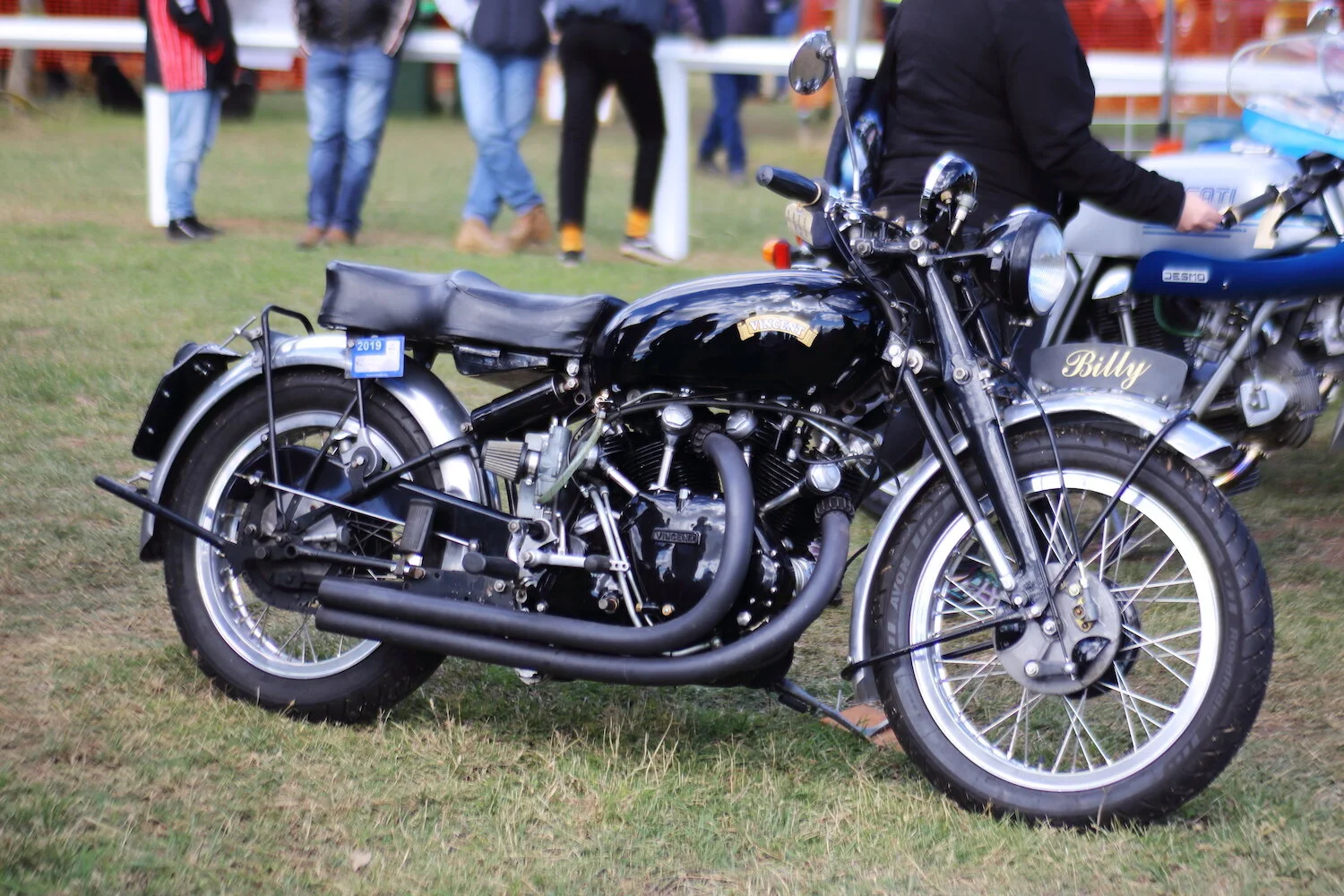 MS58 - roger chambers - the machine show.JPG