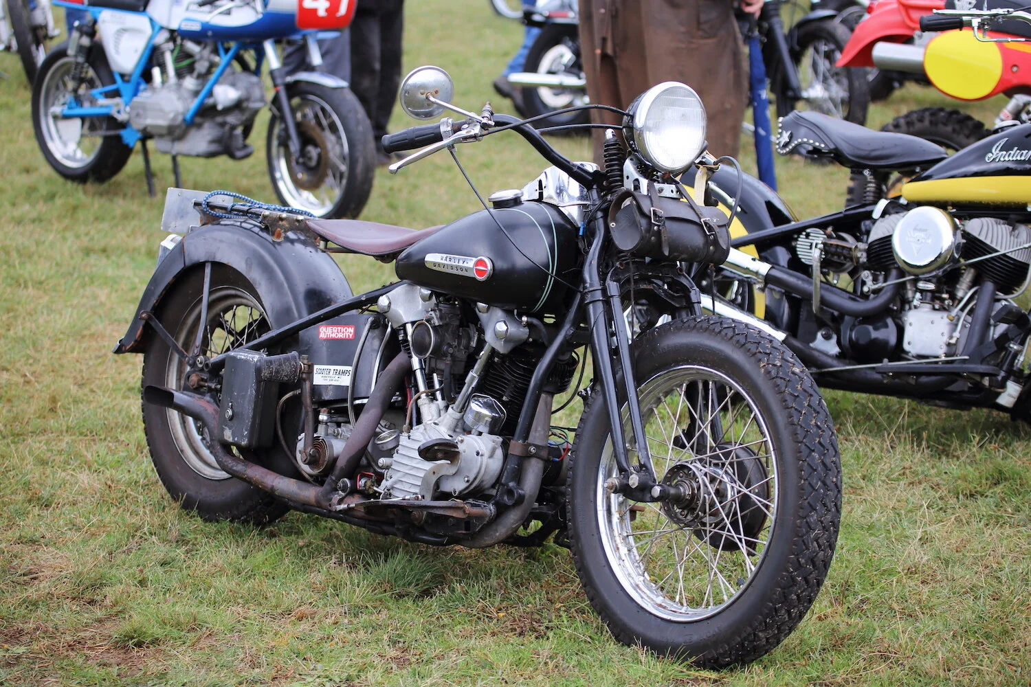 MS47 - roger chambers - the machine show.JPG