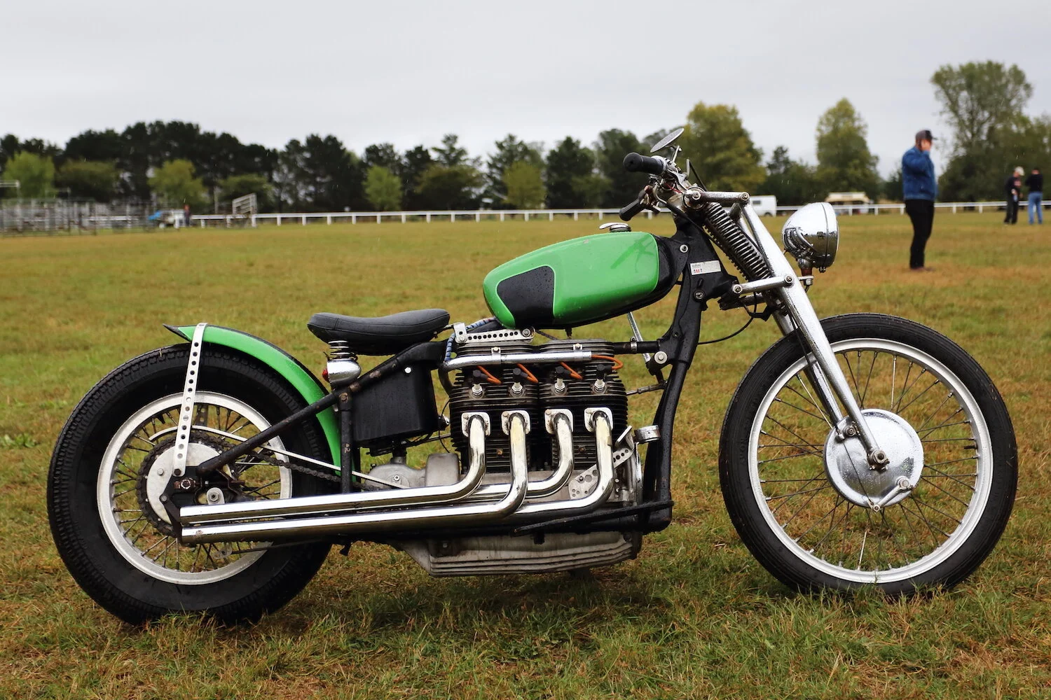 MS8 - roger chambers - the machine show.JPG