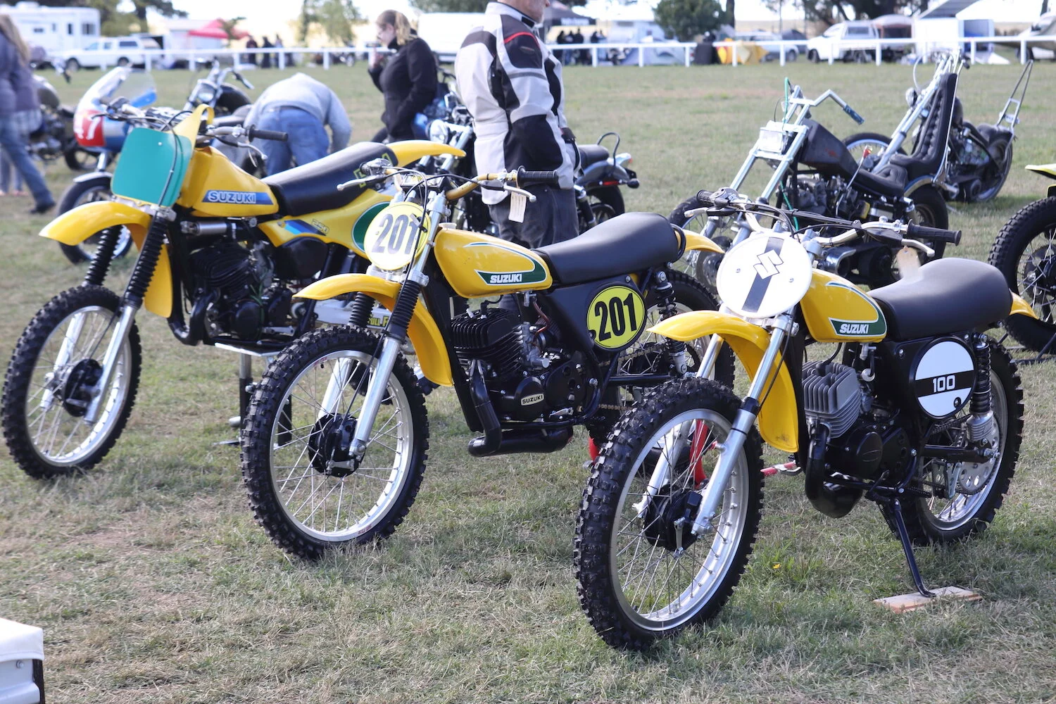 MS61 - roger chambers - the machine show.JPG