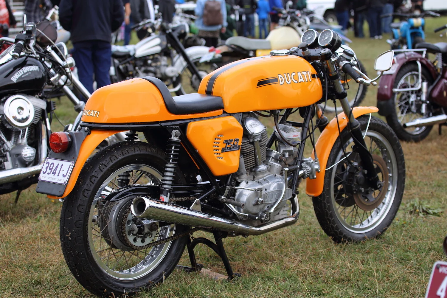 MS46 - roger chambers - the machine show.JPG