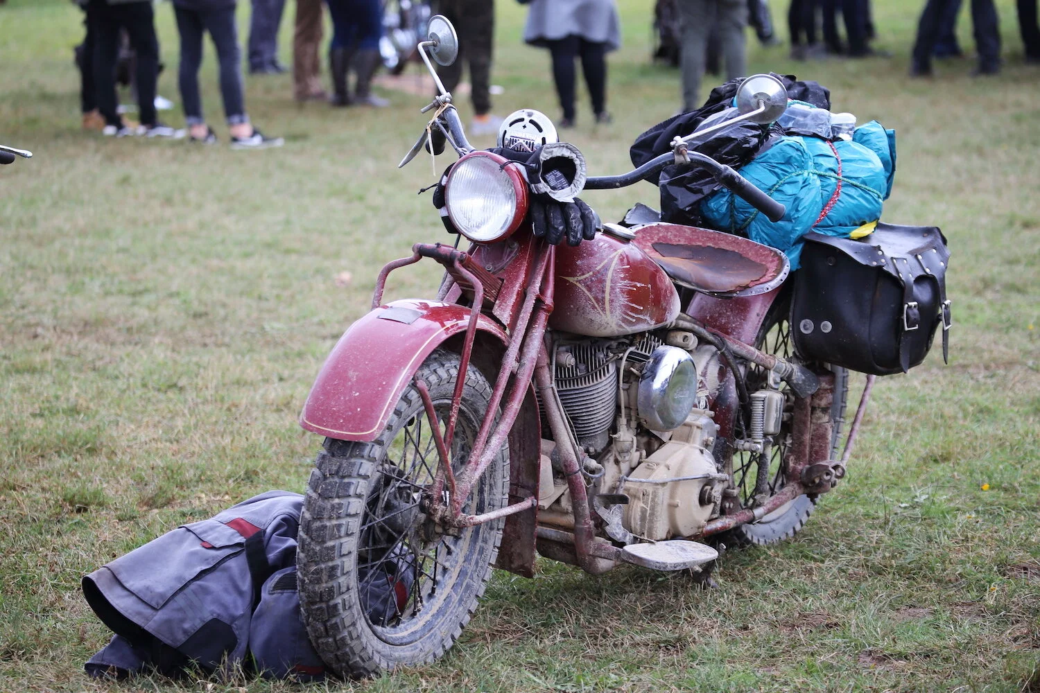 MS49 - roger chambers - the machine show.JPG