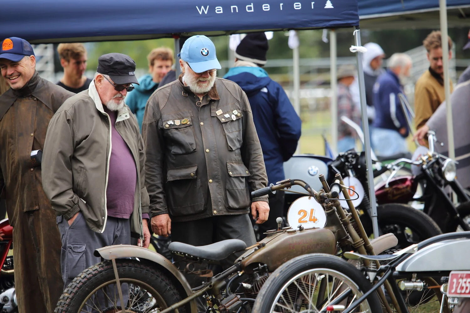 MS53 - roger chambers - the machine show.JPG