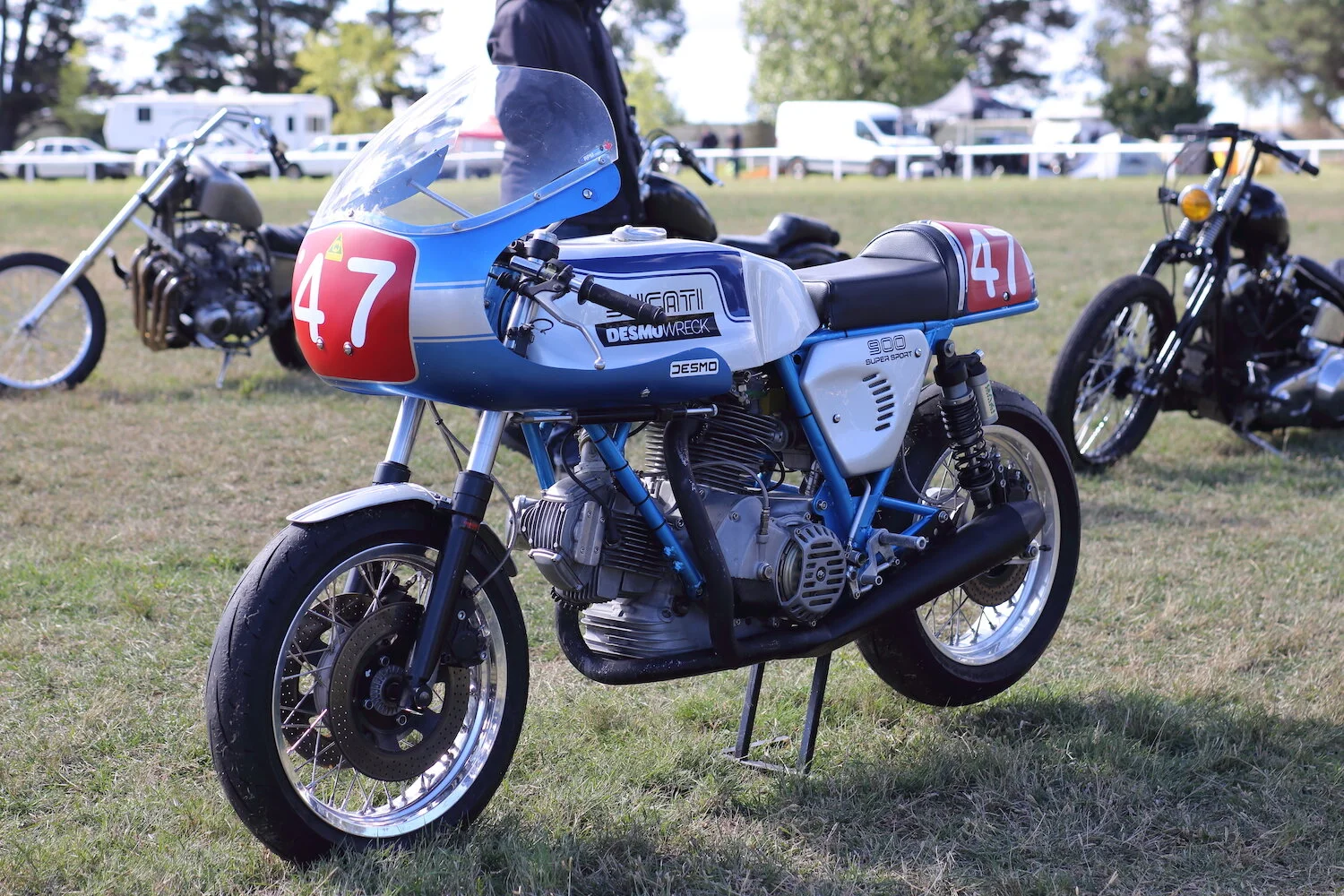 MS65 - roger chambers - the machine show.JPG