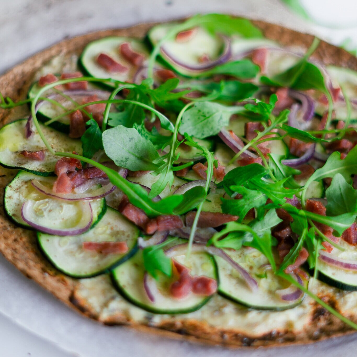 Flammkuchen met courgette — Cook a lot - by Charlot