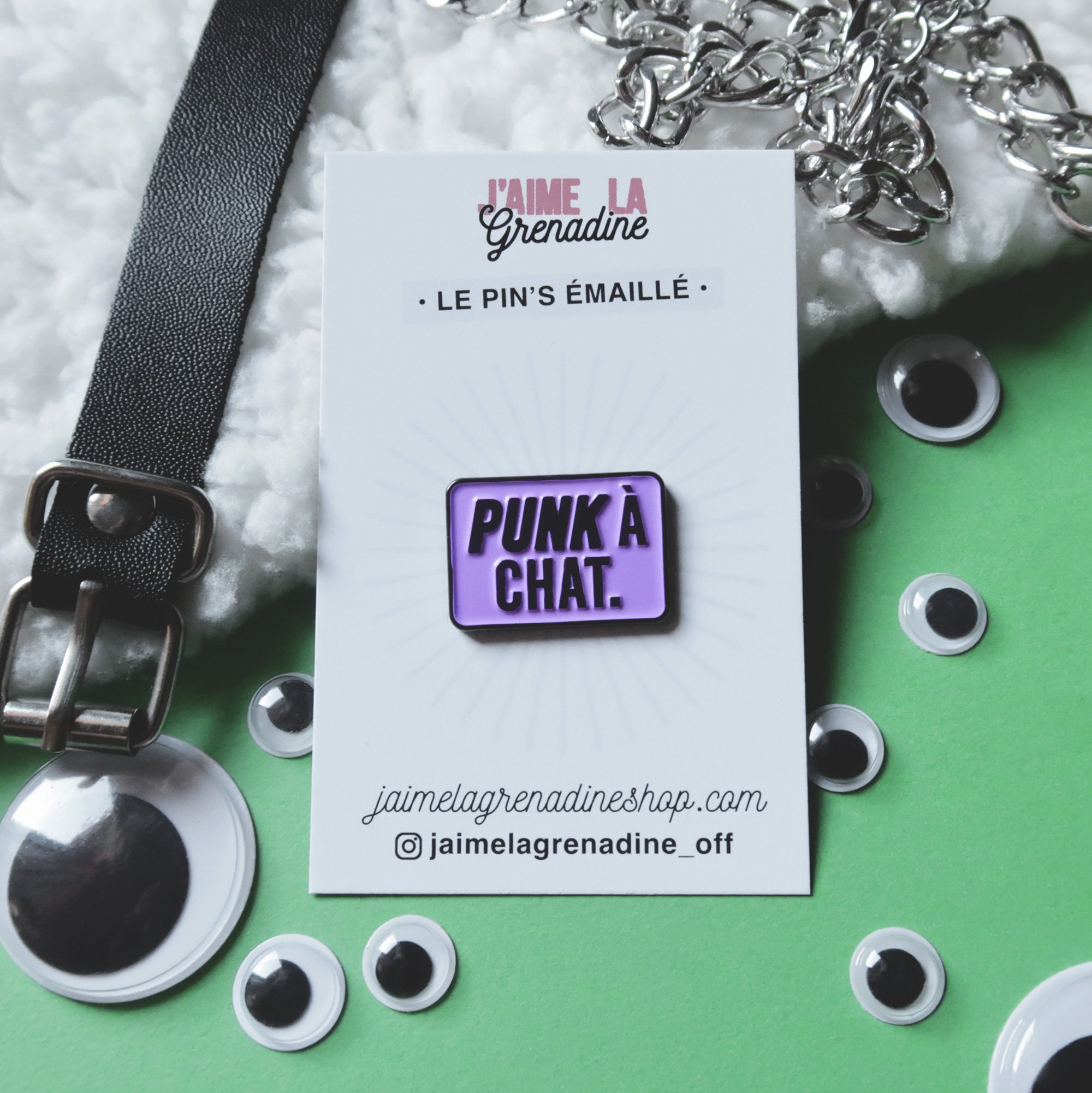 🫟Que cette nouvelle ann&eacute;e soit chat-leureuse et pleine de ronrons.
🛍️ > Lien dans la bio.
.
#enamelpin #punkachat #catmom