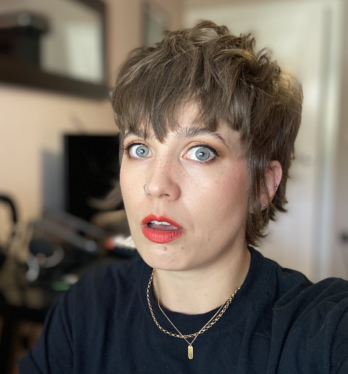 Freelancer reacts to nightmare clients on Reddit